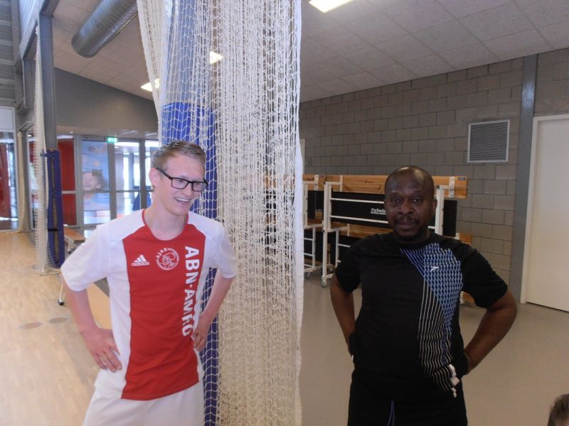 Bestand:CHFapr2012 4.JPG